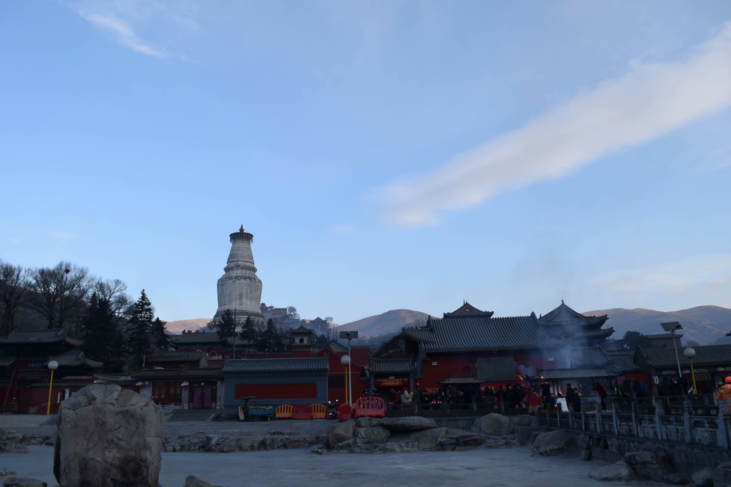 朝拜佛教圣地丨五台山有感
