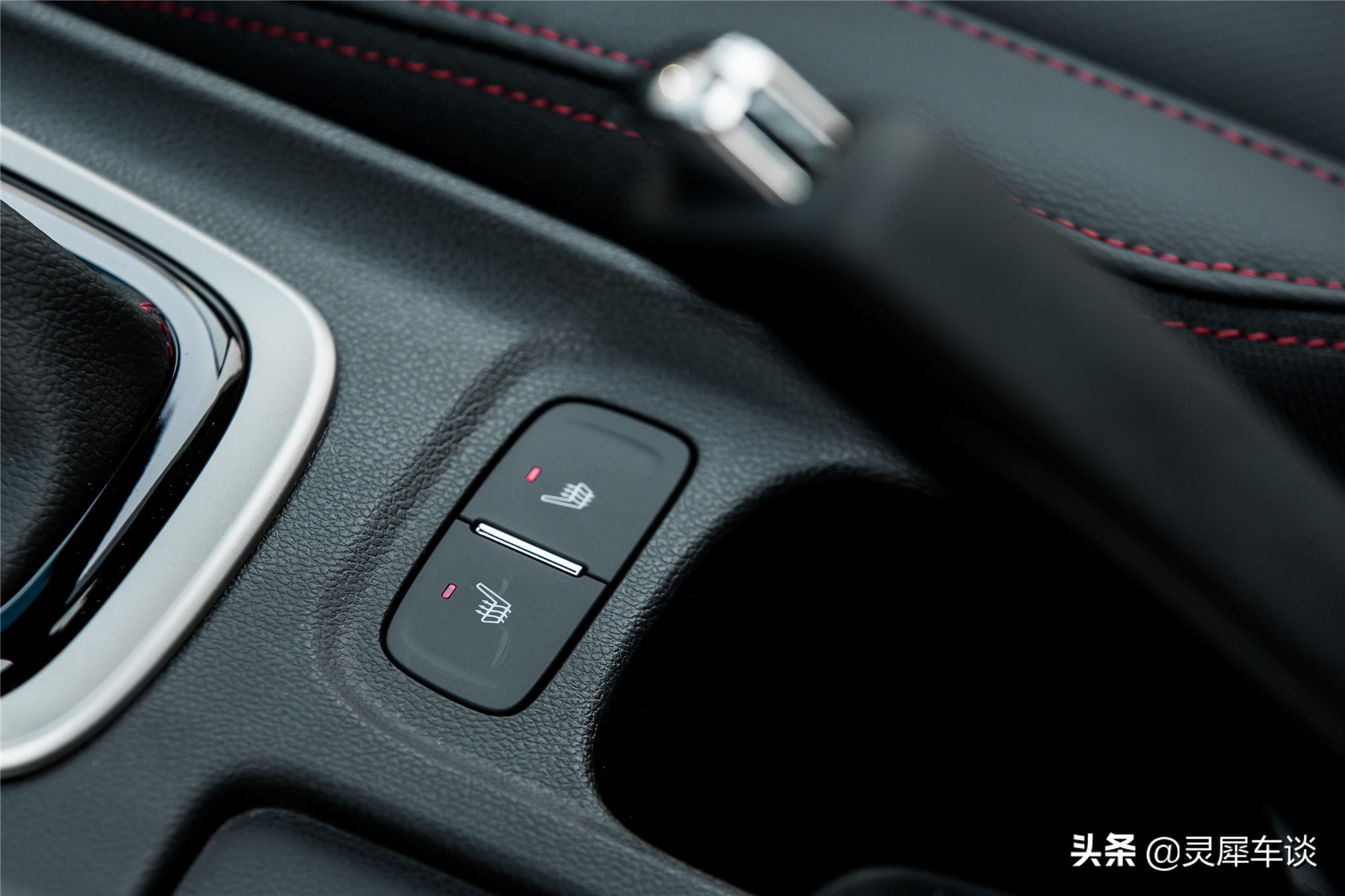 雪佛兰科鲁泽轻混体验,雪佛兰全新科鲁泽现已全新上市