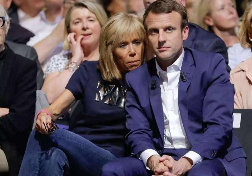 布丽吉特带几个儿孙嫁马克龙,马克龙与妻子布丽吉特的情感