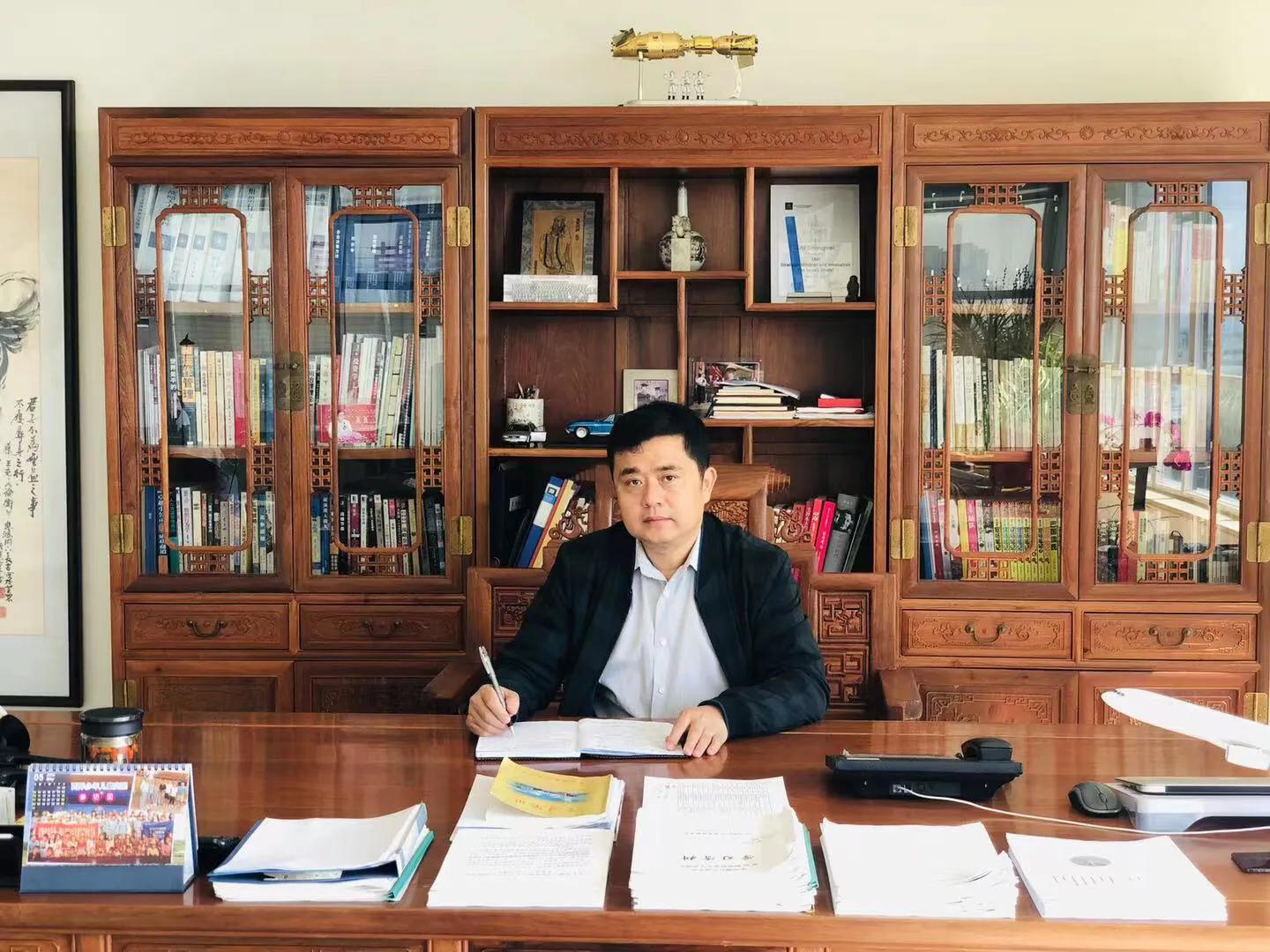 刘尚伟：从智能照明到生物照明的领航者