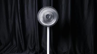 699的东方戴森，搞了个“果岭风”，5度电能吹整个夏天