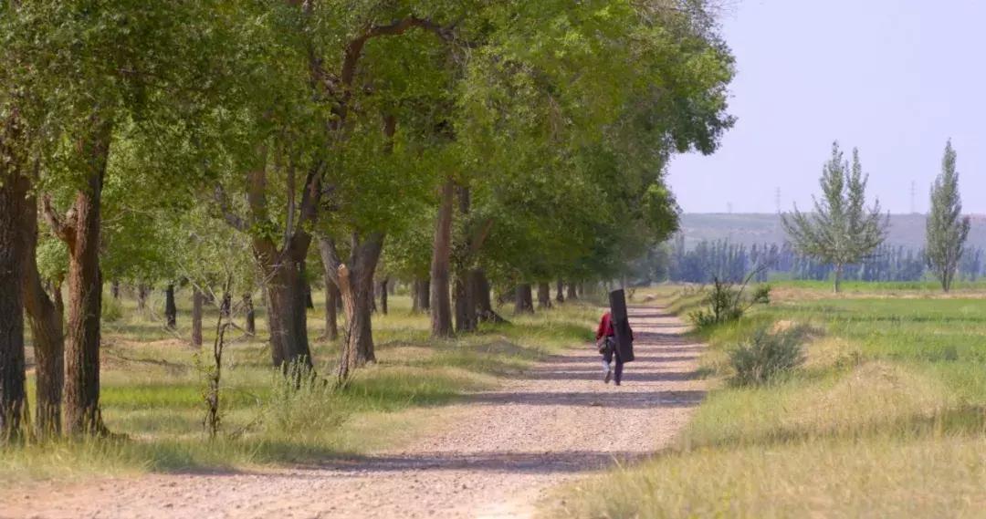 他跟5个西北爷们同吃同睡2年，记录黄河边的绝唱，口碑爆棚