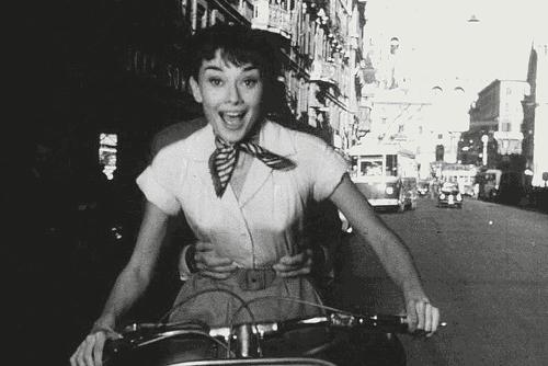 爱马仕丝巾90的一条多少钱,爱马仕400元一支