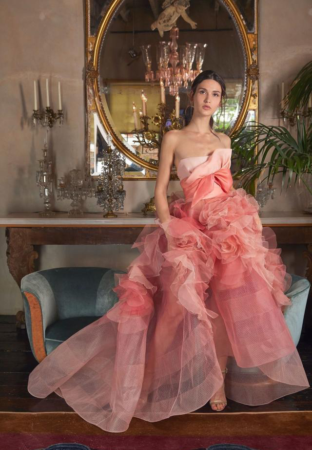 marchesa楂樺畾绀兼湇,marchesa绀兼湇