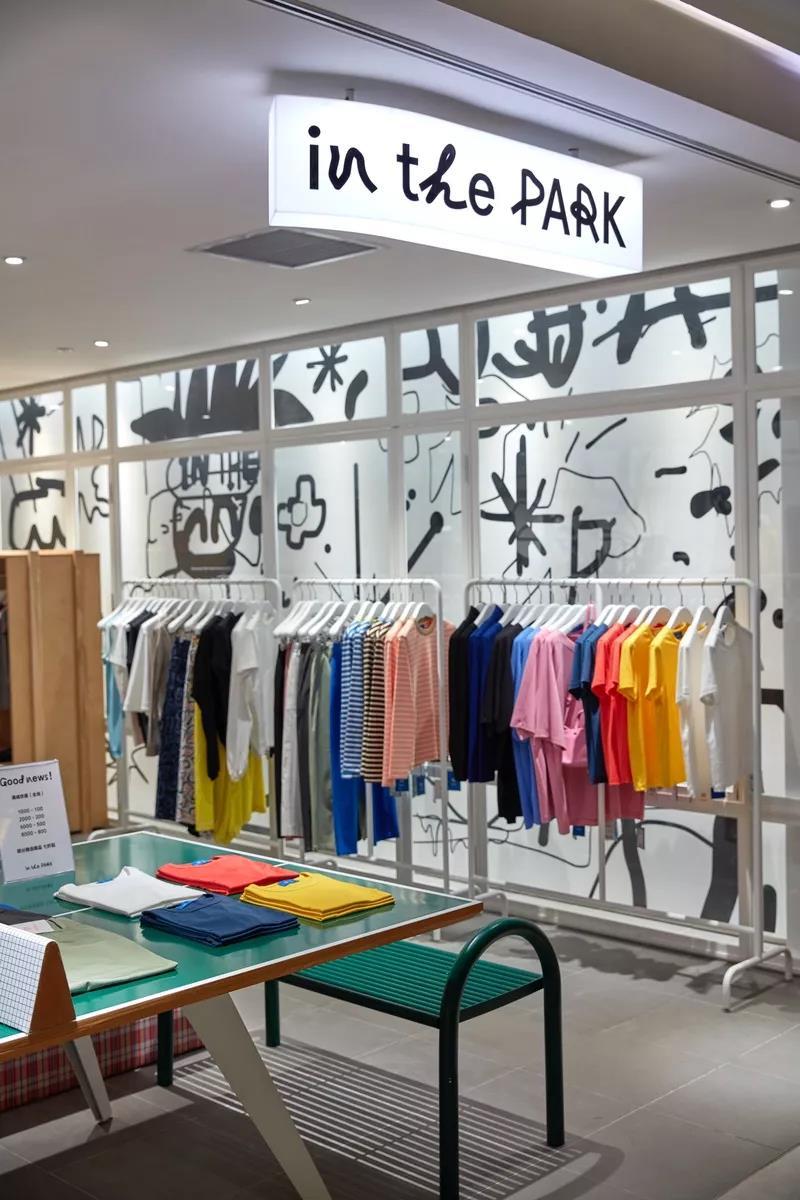 极简主义的ZUCZUG集合店，难怪进店率比别的店铺要高60%以上！