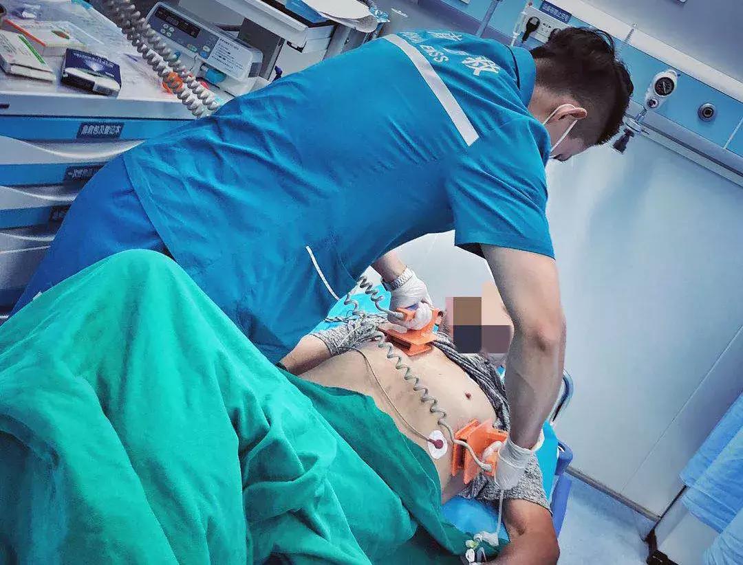 老人极度心跳过速还能活多久,老人心跳过快应急处理