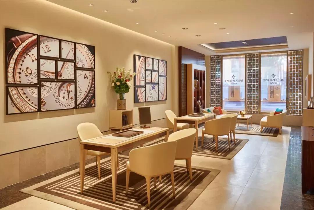 一个男人要有三块手表,男人要有几块表