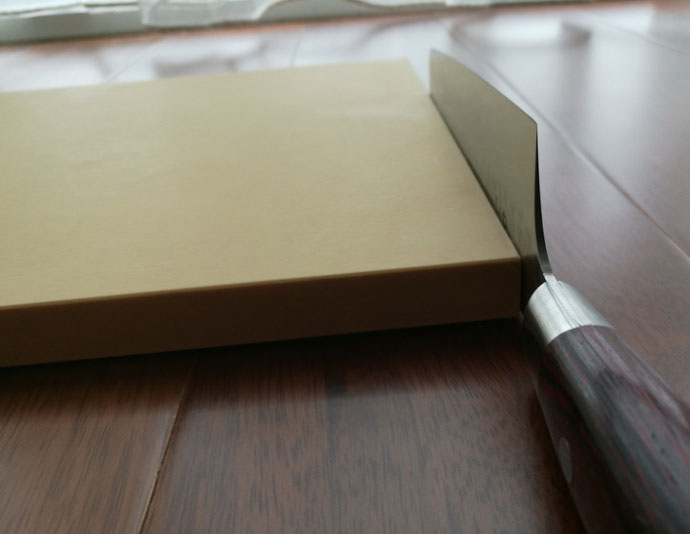 找来几把厨刀品评一下，打发在家无聊时光