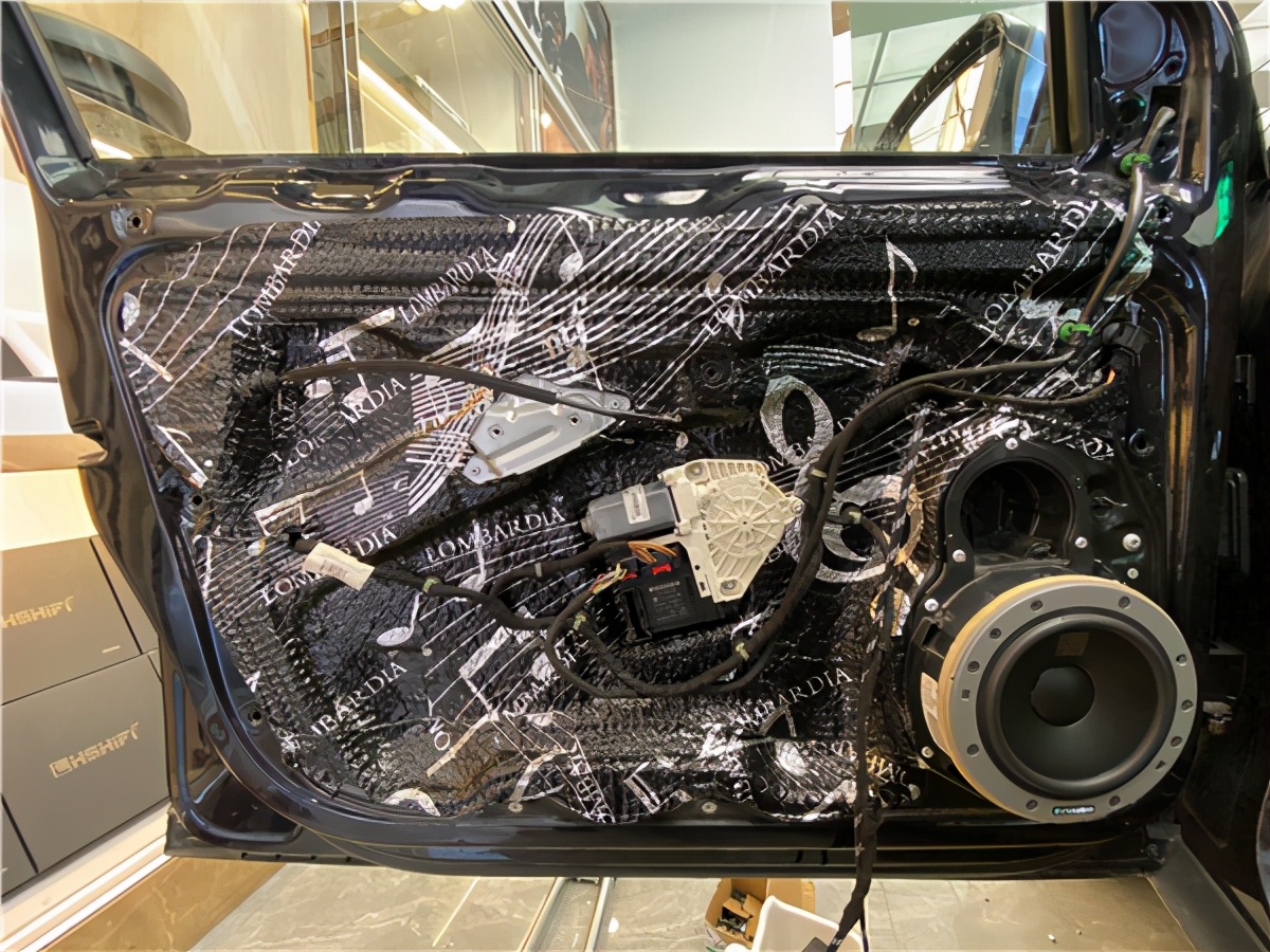 大众r32怎么样,大众CC丹拿232音响升级方案