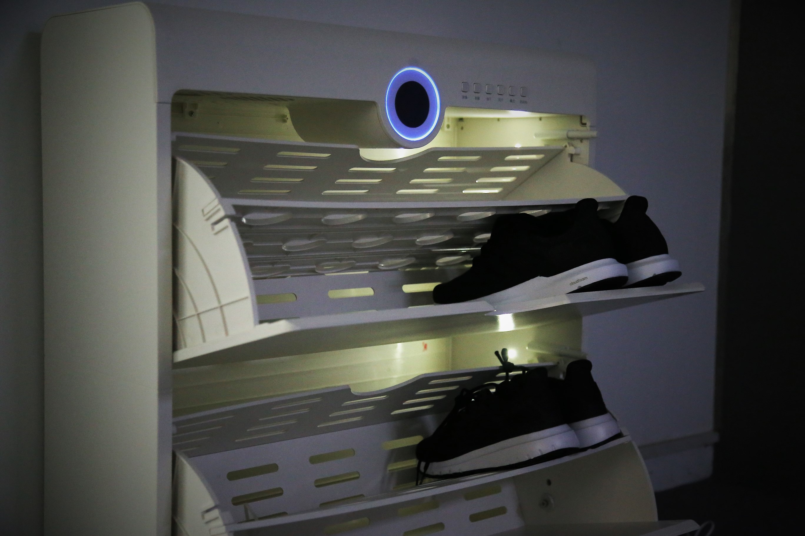 根元智能护理机,根元智能衣物护理机