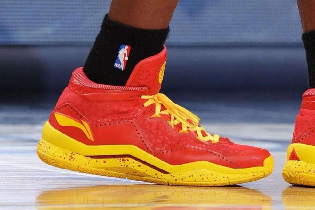 韦德之道10低帮wow耐磨,李宁韦德之道10wow实战