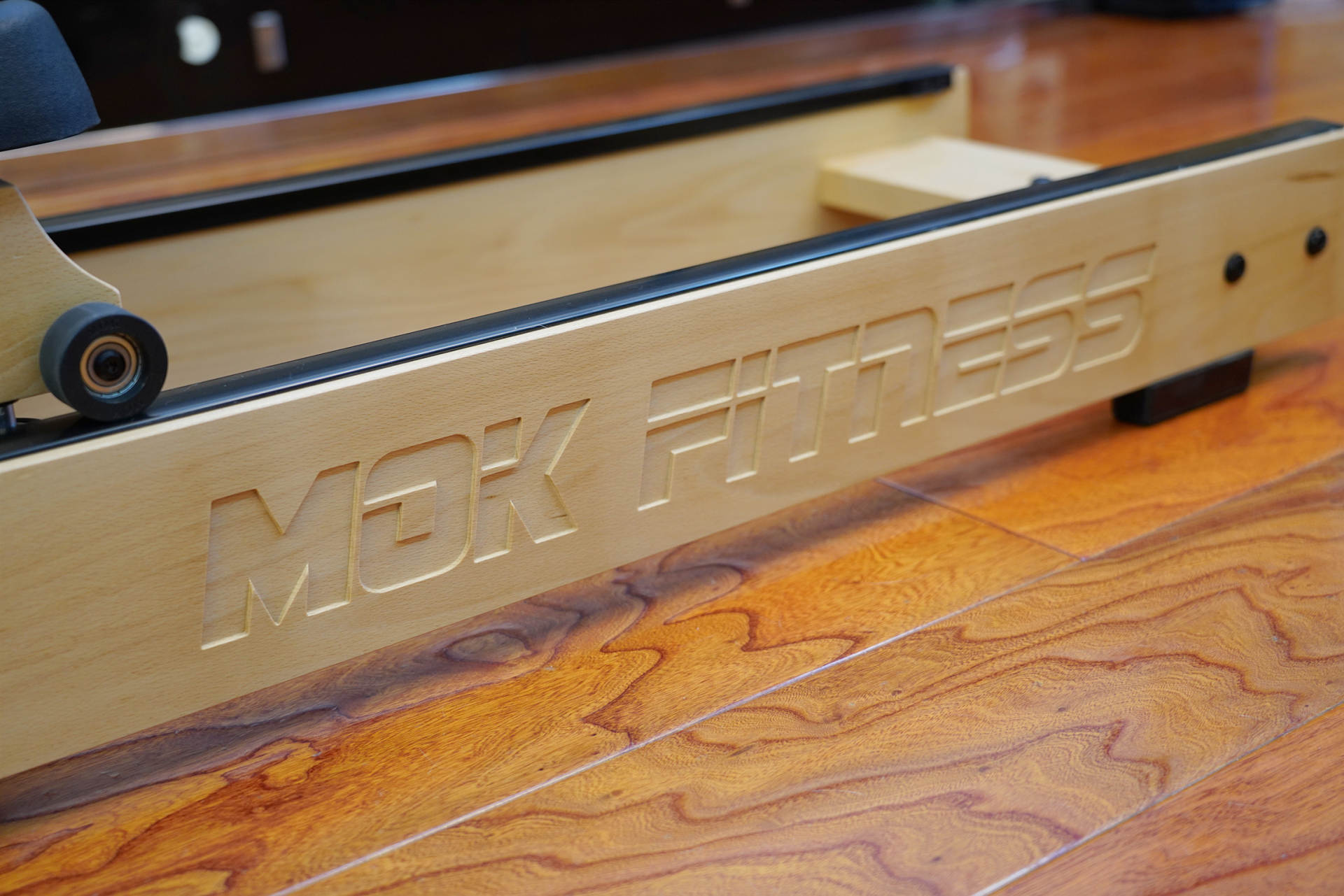 跑步机和划船机哪个效果好,划船机跑步机效果对比