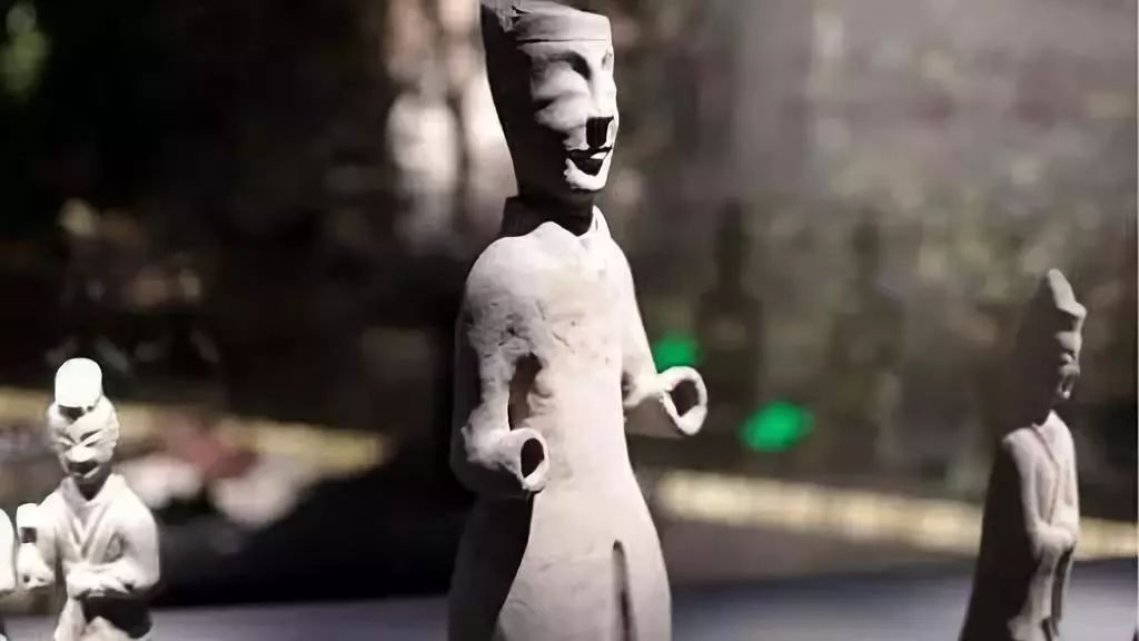 这谁买的起？这双鞋起价五位数，只卖1000双，耐克玩出新高度