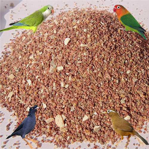 养鸟人必修功课:鸟笼下的沙盘到底起到什么作用?保健砂怎么制做