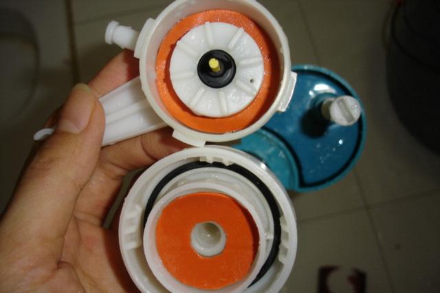 抽水马桶漏水怎么维修图解,福旺达抽水马桶长期漏水怎么修理