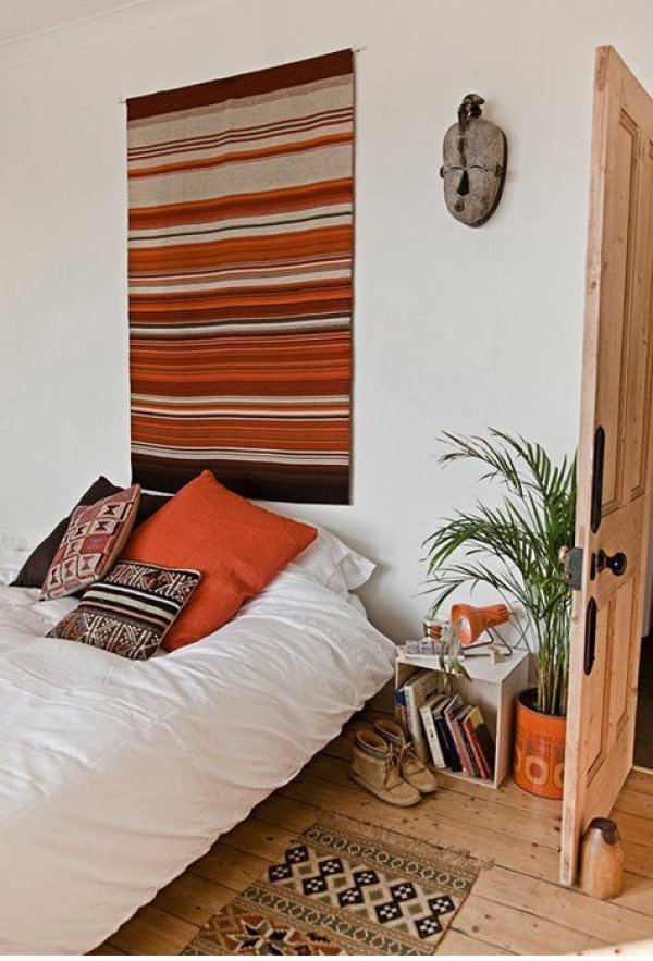 床头怎么布置比较合适,床头布置简约高级