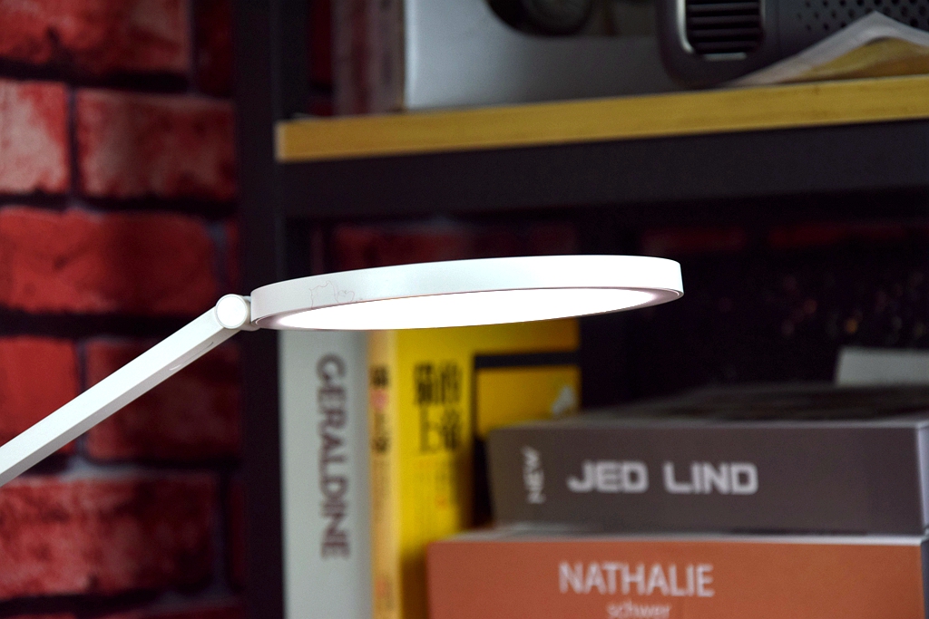 绫冲鍙扮伅pro鍜屽ソ瑙嗗姏鍙扮伅鍖哄埆,绫冲鍙扮伅pro璇诲啓鐗堝喎鑹插拰鏆栬壊