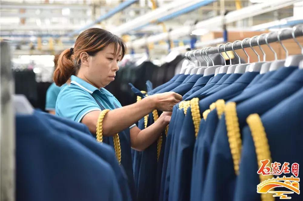 大国军事重器震撼视频,中国19年阅兵新型装备介绍