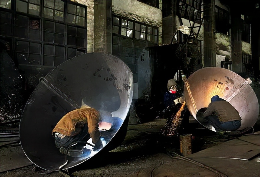 变形裂纹是冷裂纹还是热裂纹,热裂纹和冷裂纹产生的视频