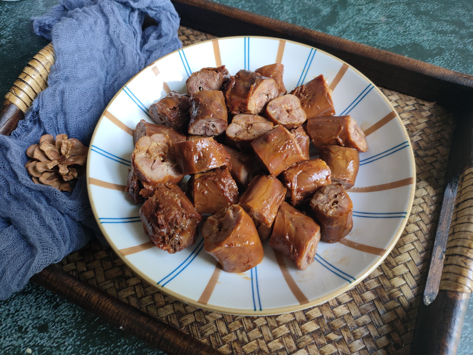 武汉香辣鸭脖最正宗配方,武汉辣鸭脖的正宗做法