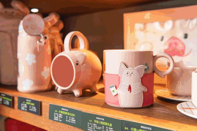 星巴克施华洛世奇联名 (星巴克施华洛世奇水晶星享)