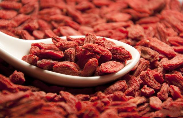 腰椎间盘突出压迫神经腿痛治疗方法,腰椎间盘突出压迫神经腿痛怎么治