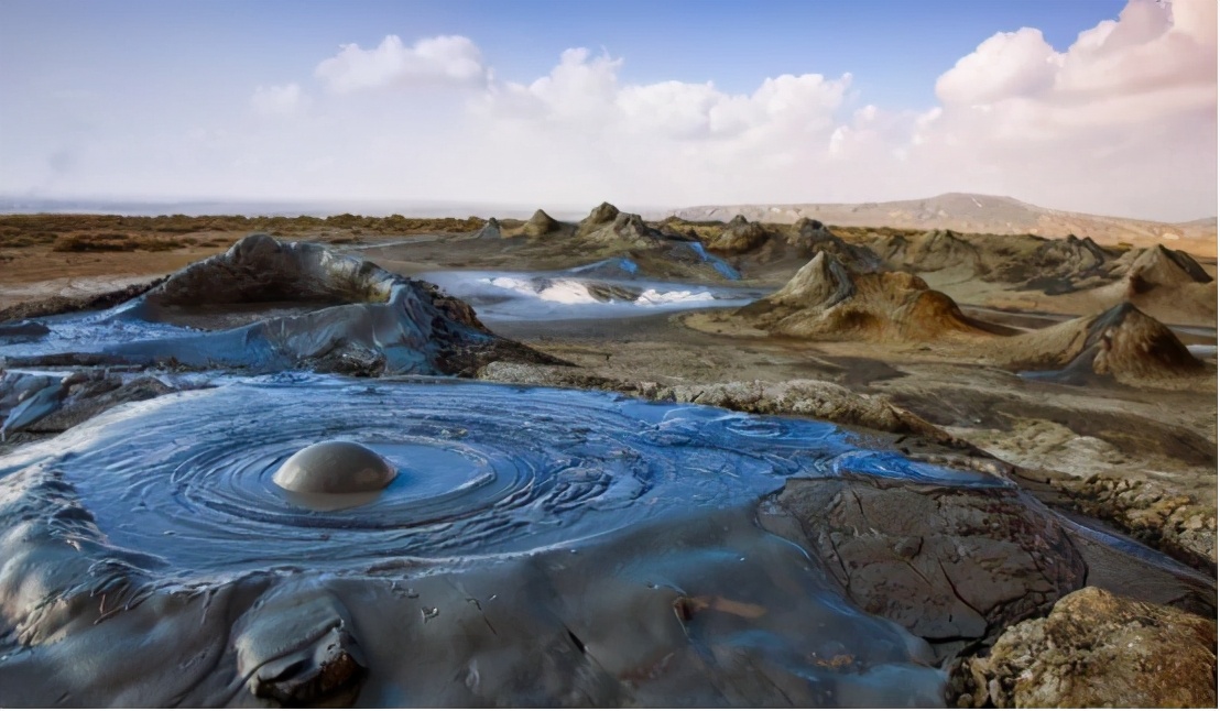 泥火山有多可怕,巨型泥火山