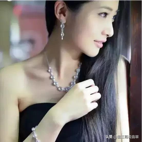 关于翡翠的保养小技巧你知道几个,翡翠保养方法的四大误区五大忌