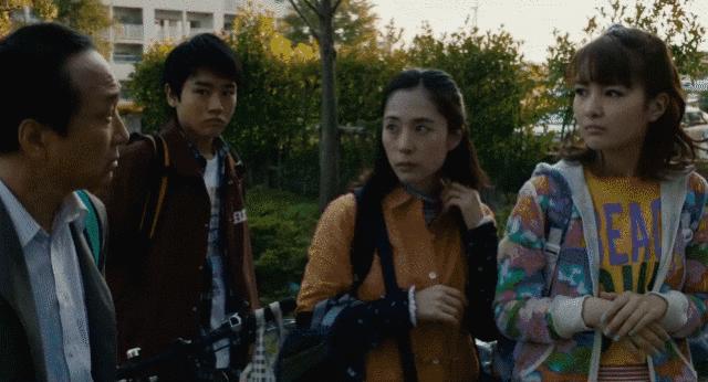 脑路清奇，日本搞笑灾难片《生存家族》，向你讲述停电后的世界…