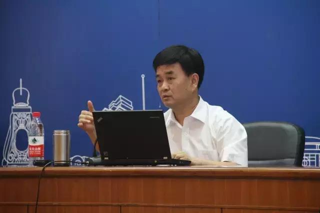 省委政研室笔杆子合集,笔杆子写党委信息