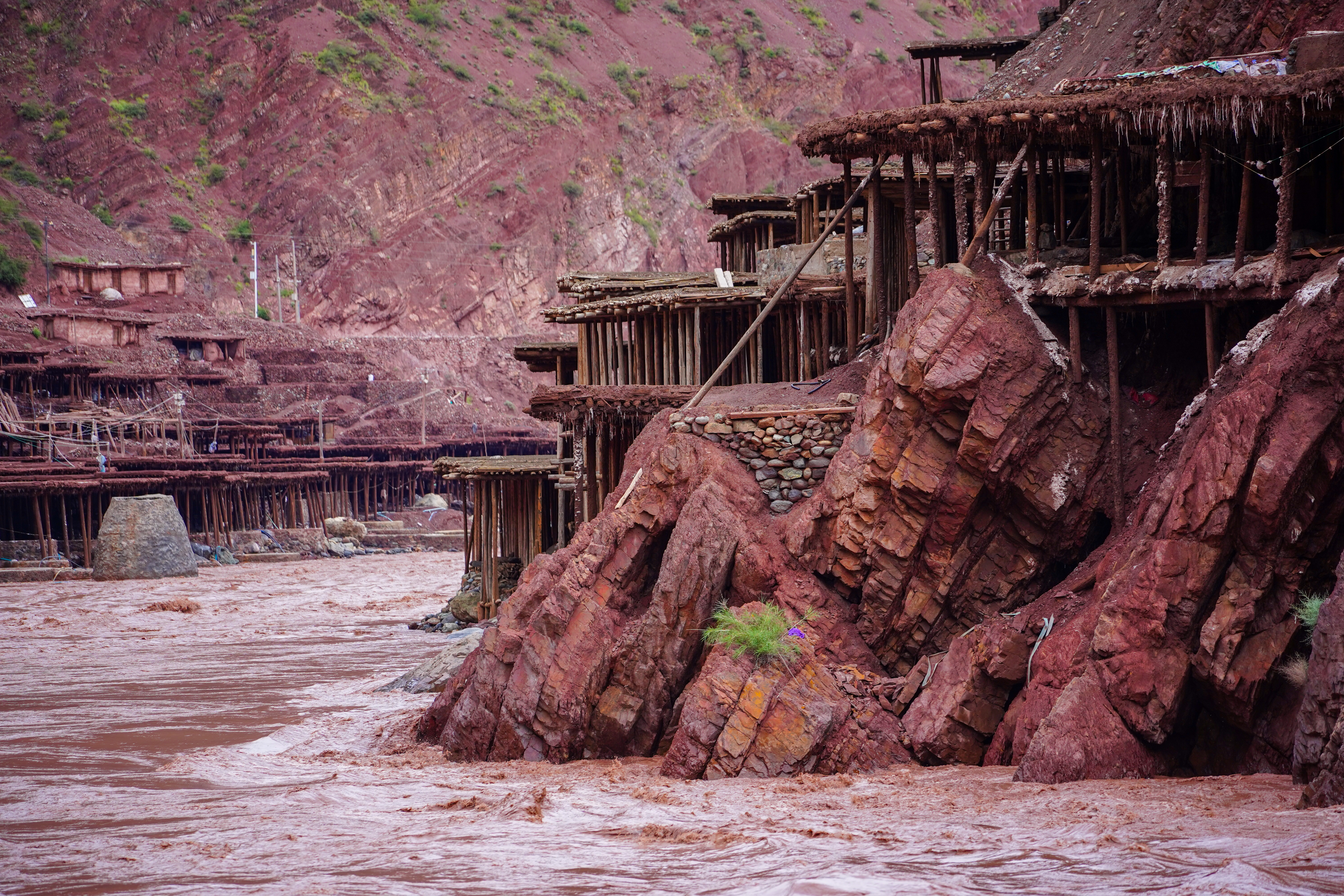 西藏昌都然乌湖美景如画,西藏昌都然乌湖景区美景
