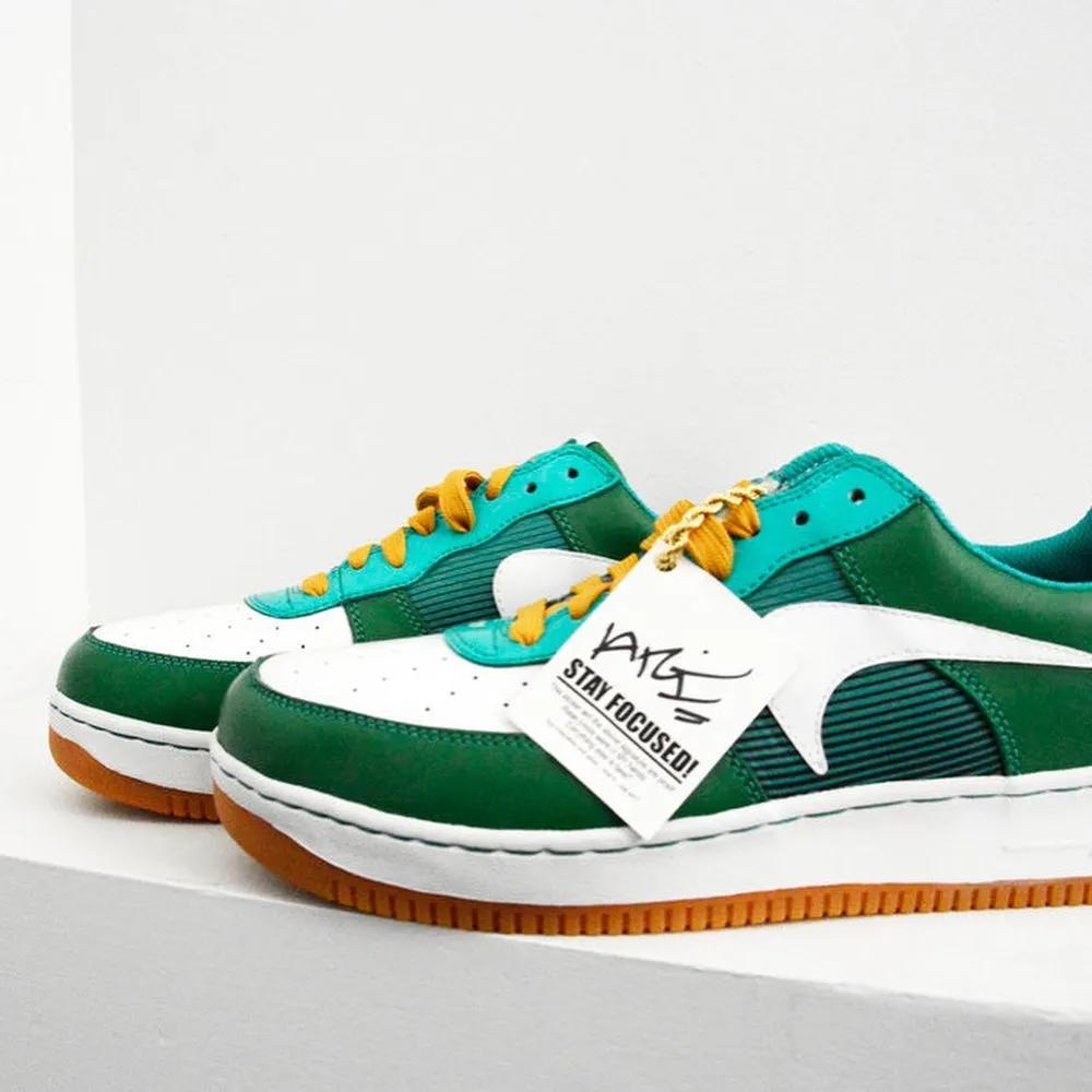 一双假的aj1影子灰多少钱,一双假耐克成本多少钱