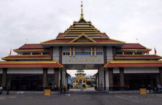 缅甸人怎么在瑞丽谋生,瑞丽人在缅甸的视频