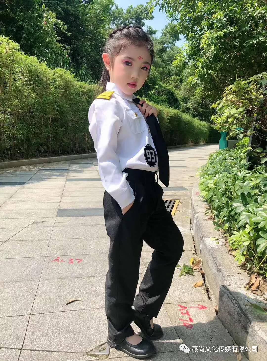 专访2019燕尚星Model潮童大赛网络人气第一名行子鑫