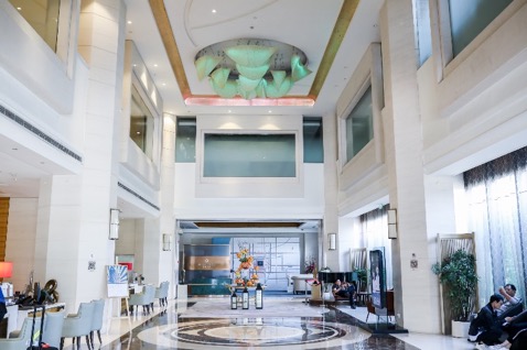 阳澄湖边吃蟹一日游攻略,大通湖金秋品蟹之旅