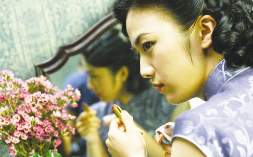 本该逢场作戏，没料戏假情真，最后假戏真做，《色戒》即戒色！