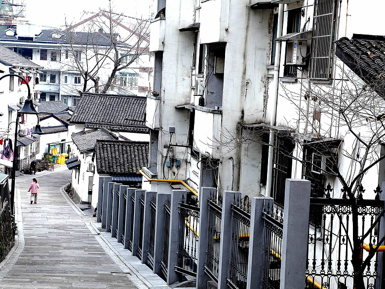 柯灵教育集团,柯南普通话版全集