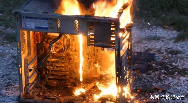 细思恐极：人们在二手笔记本电脑和手机上留下多少个人数据？