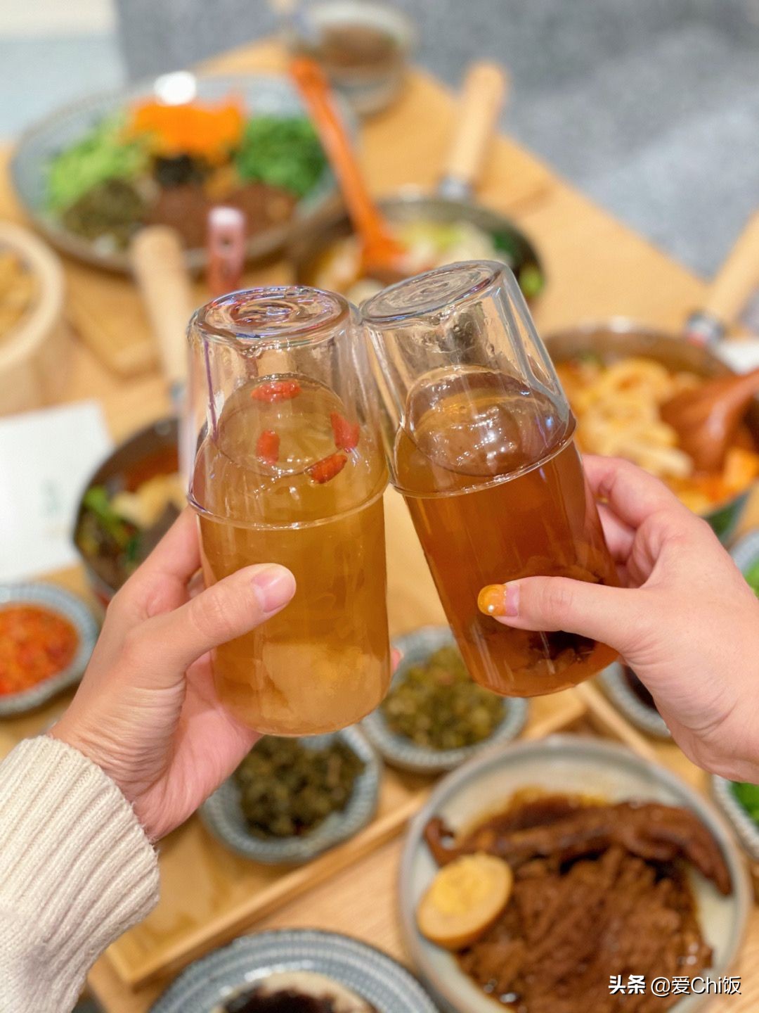 重庆旅游打卡首店人均28现磨手工粉可无限续