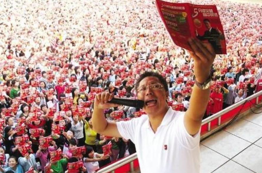 李阳疯狂现状,英语教父李阳