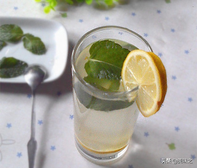 好喝又简单的水果茶美白,怎么做好喝又简单的水果茶呢