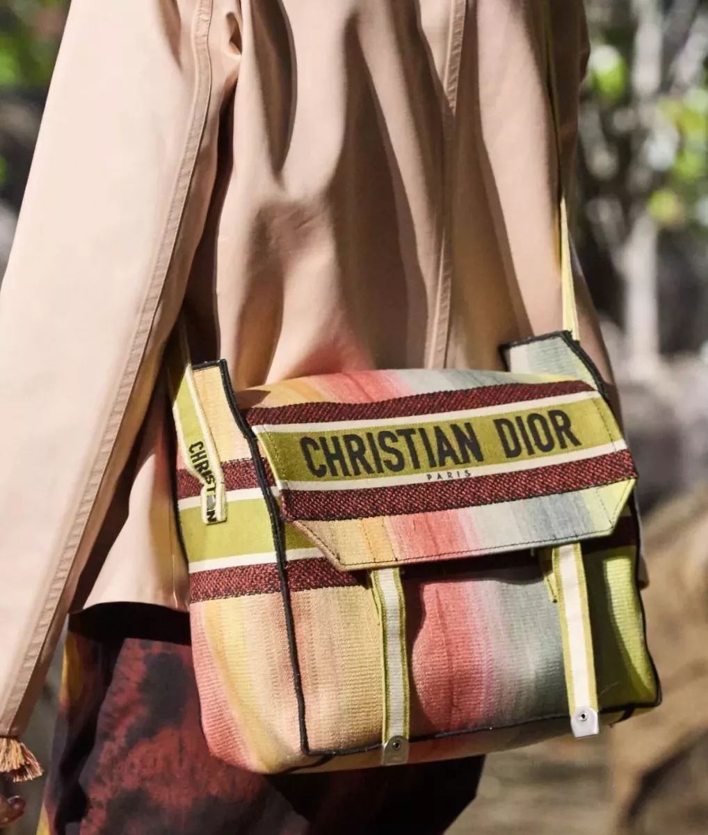 最值得买的dior,dior值得买的马鞍包是哪款