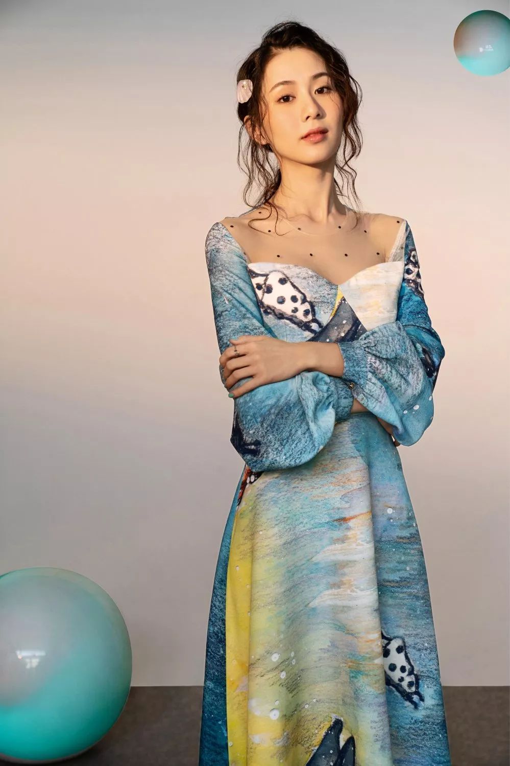 今午影像丨刘颖伦：游离于或深或浅的光影斑驳中，安然静谧