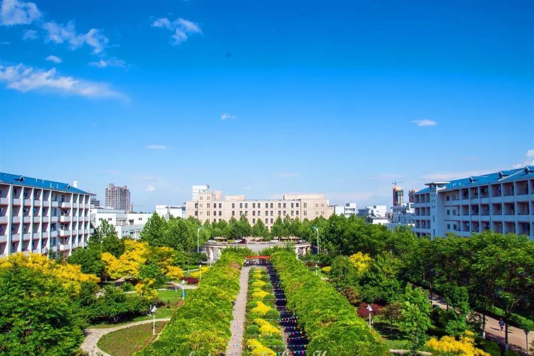 长大了想报河北金融学院,河北金融学院好考吗