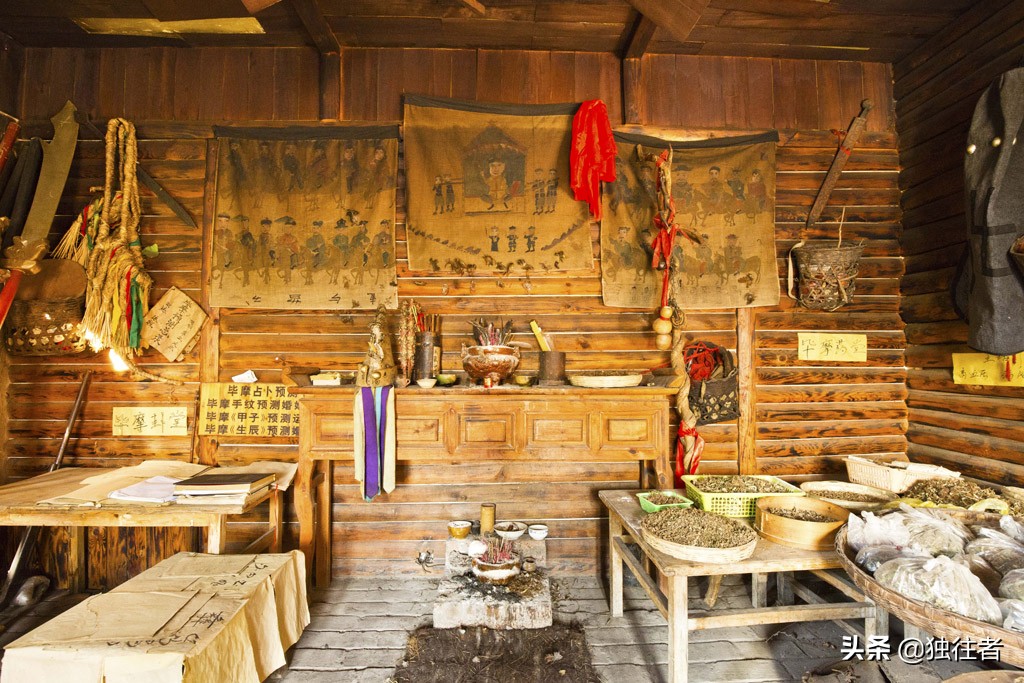 楚雄的彝族风情,楚雄彝族村寨彝族文化元素