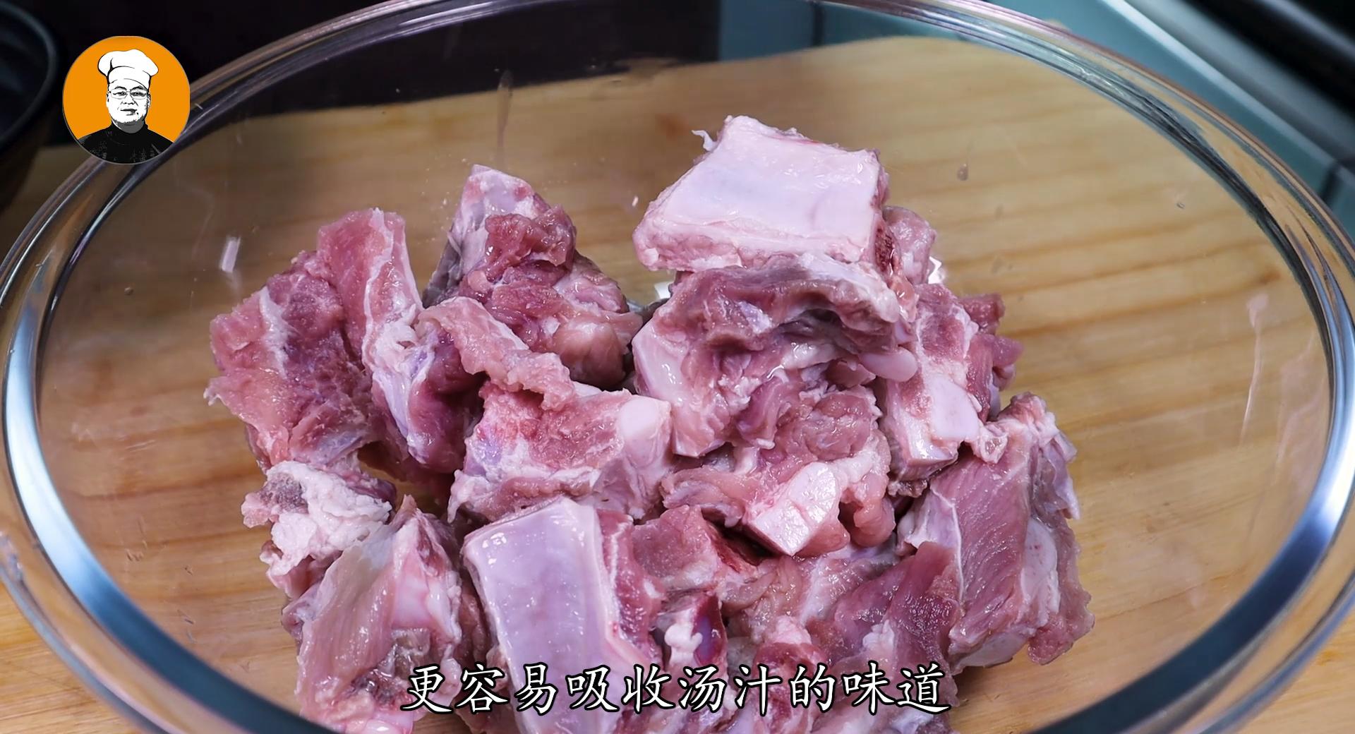 排骨不红烧了教你老一辈秘制做法,排骨怎么红烧不柴好吃鲜嫩