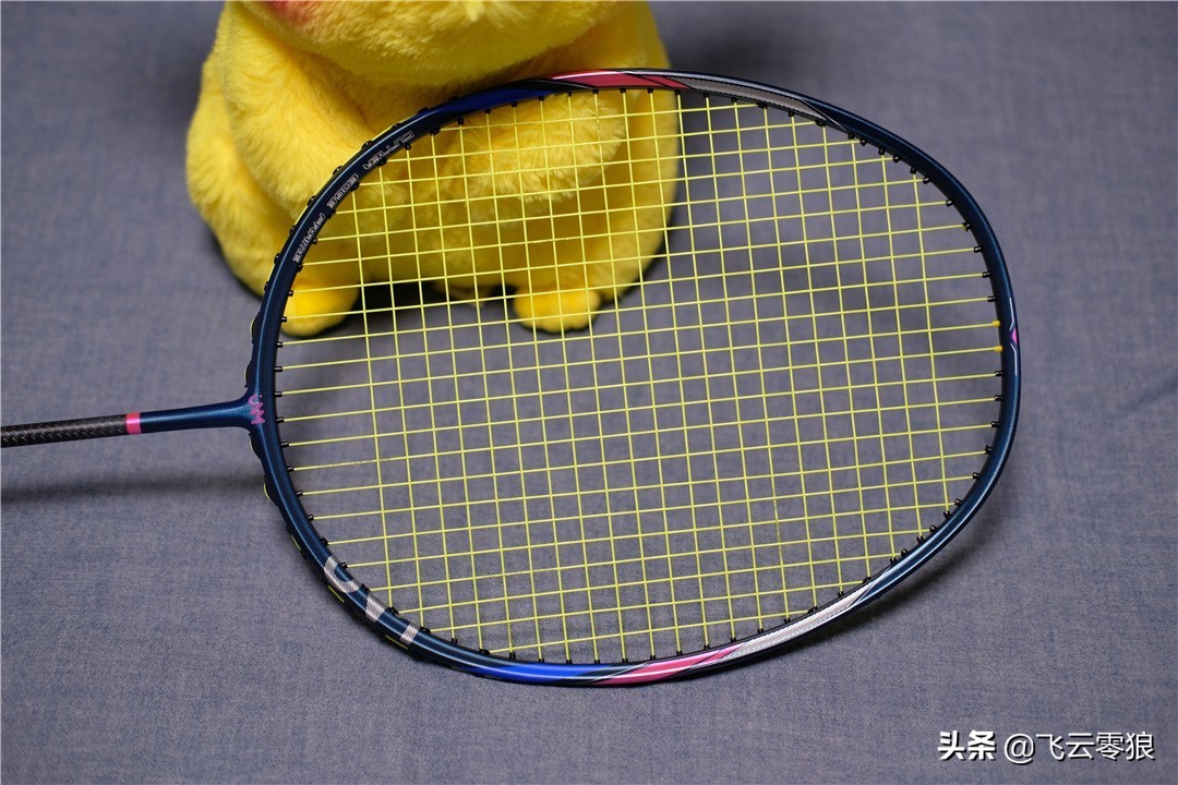 涓窘椋炰簯闆剁嫾鎵嬫劅,涓窘椋炰簯闆剁嫾娴嬭瘎