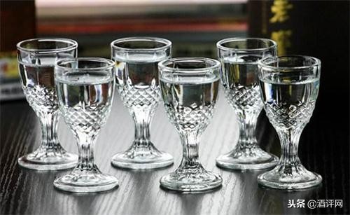 饮酒后出现头晕、头疼怎么办？为什么会出现头晕头疼状况？