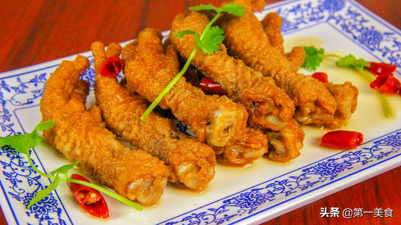 厨师长教虎皮凤爪的正宗做法,厨师长鸡爪子最好吃的做法