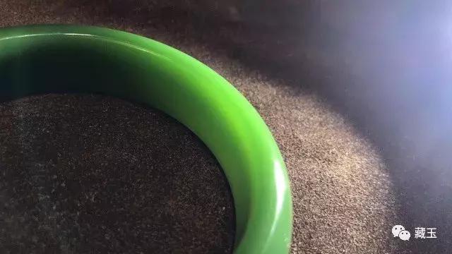 玛纳斯碧玉的优缺点,碧玉如何辨别优劣